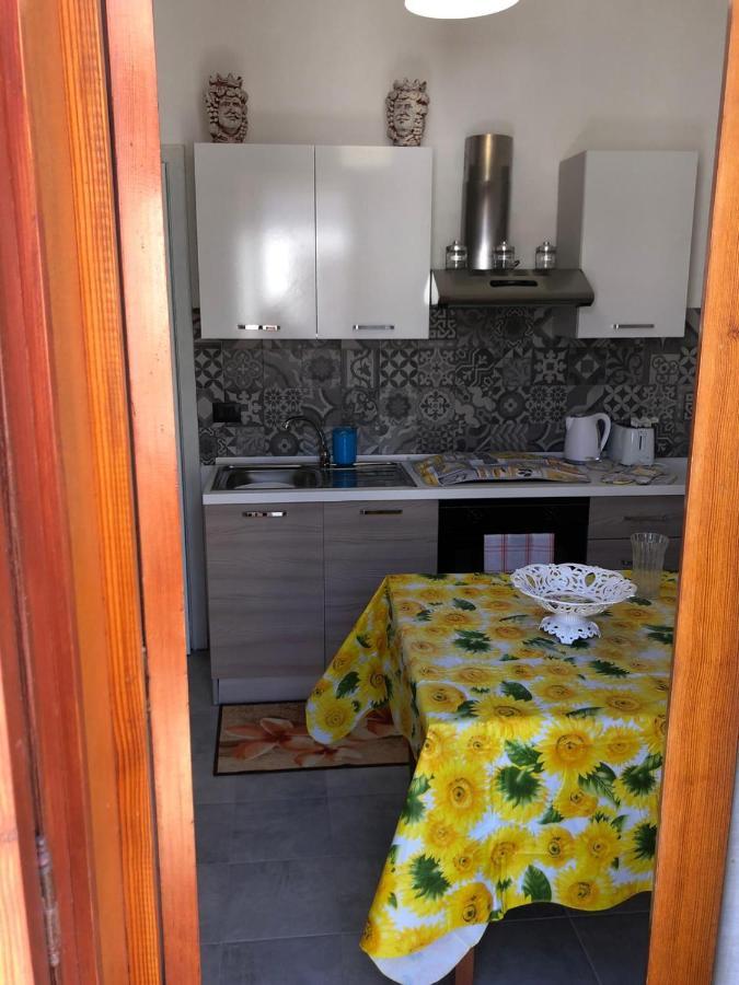 Casa Vacanza I Due Mori Villa Avola Buitenkant foto